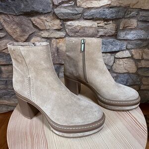 Steve Madden Beige Suede Heeled Boots